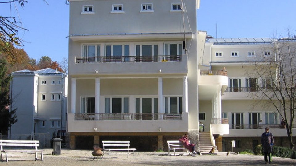 Read more about the article O nouă șansă la demnitate: secție de îngrijiri paliative la sanatoriul din Brad