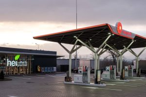 Read more about the article Încă 11 stații de încărcare pentru vehicule electrice deschise pe Autostrada A1!