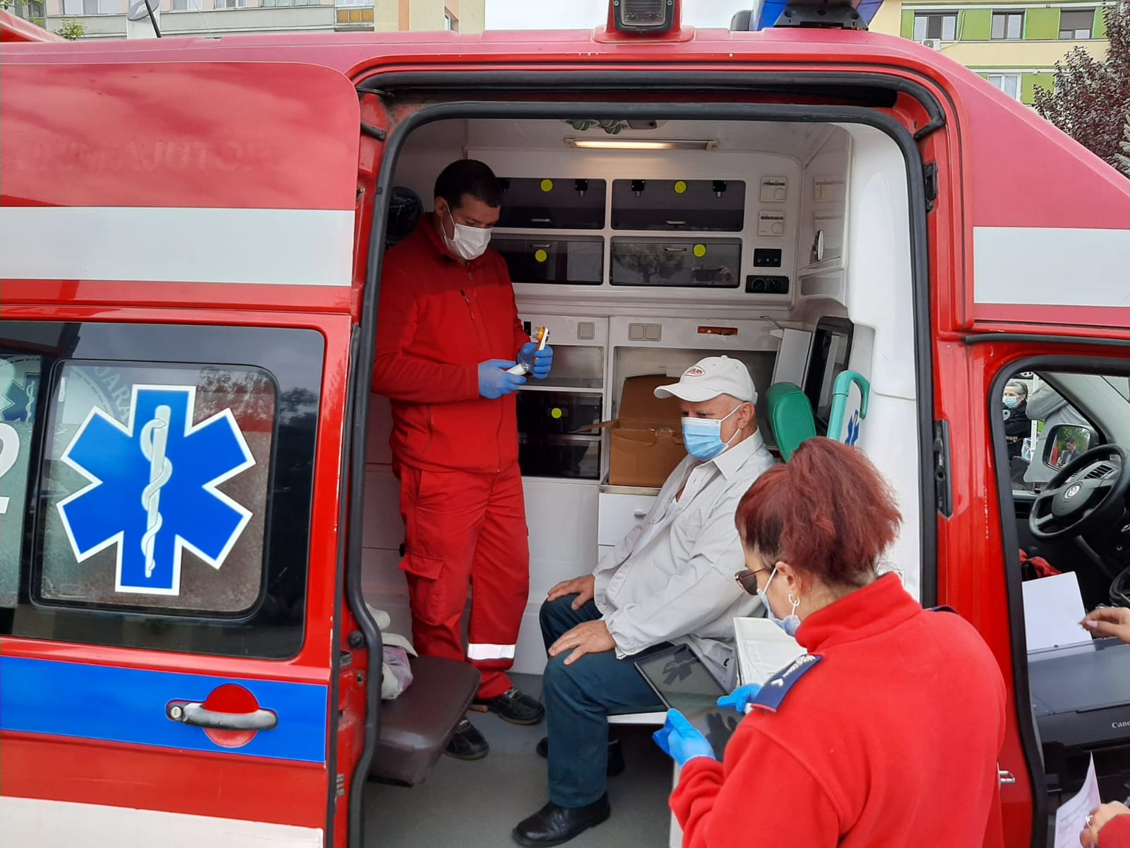 Read more about the article CARAVANA SALVITAL AJUNGE LA ZAM