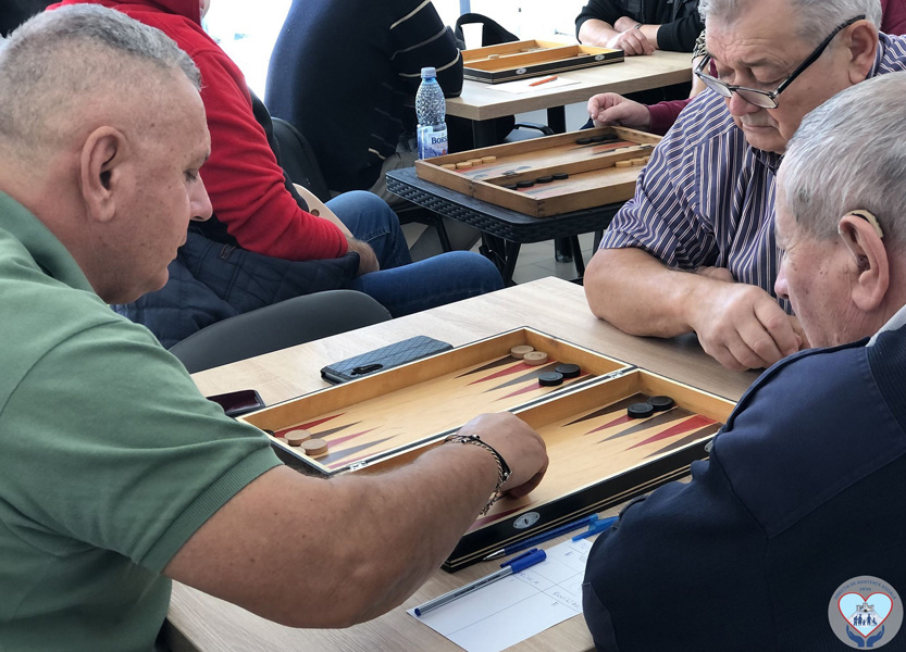 Read more about the article DAS Deva: Seniorii Devei s-au întrecut într-un joc vechi de 5.000 de ani