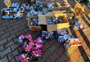 Read more about the article Acțiune a IPJ Hunedoara: percheziții domiciliare și auto, sute de kilograme de materiale pirotehnice ridicate