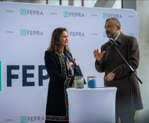 Read more about the article De 1 Decembrie, am sărbătorit România printr-o veste excelentă pentru brădeni: deschiderea noilor unități FEPRA.