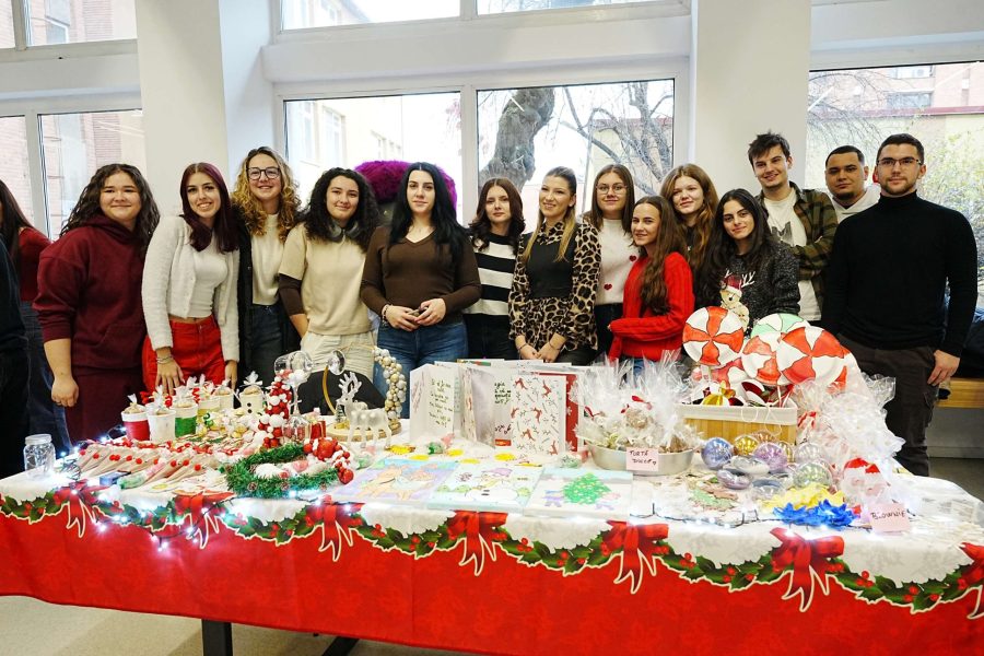 Read more about the article Târgul de Crăciun al Facultății de Mecanică UPT – un gest simplu, cu impact real