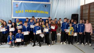 Read more about the article Gala Performerilor din Bistra – recunoaștere pentru excelența școlară și sportivă