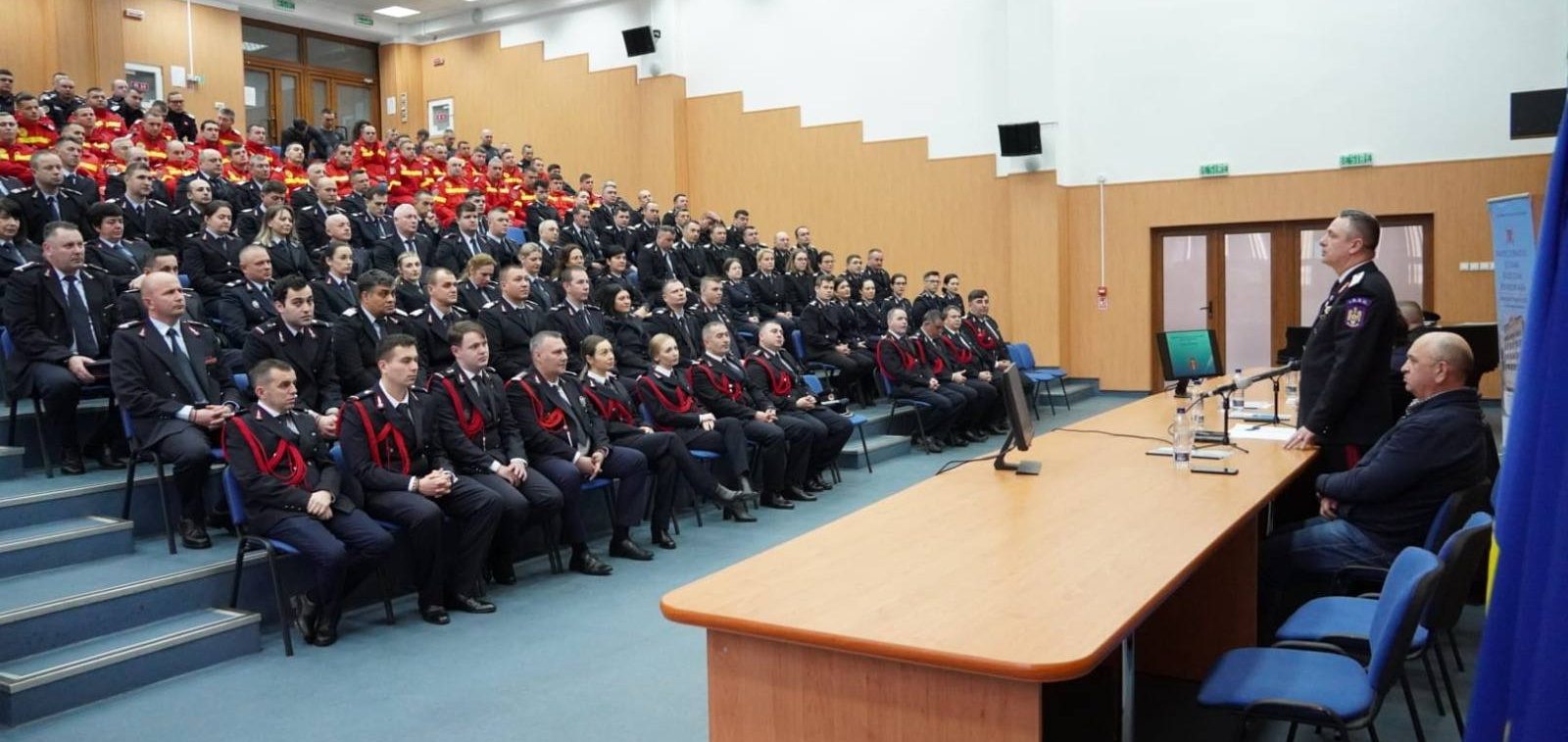 Read more about the article Intervenții rapide, vieți salvate și prevenire: bilanțul ISU Hunedoara pe 2025