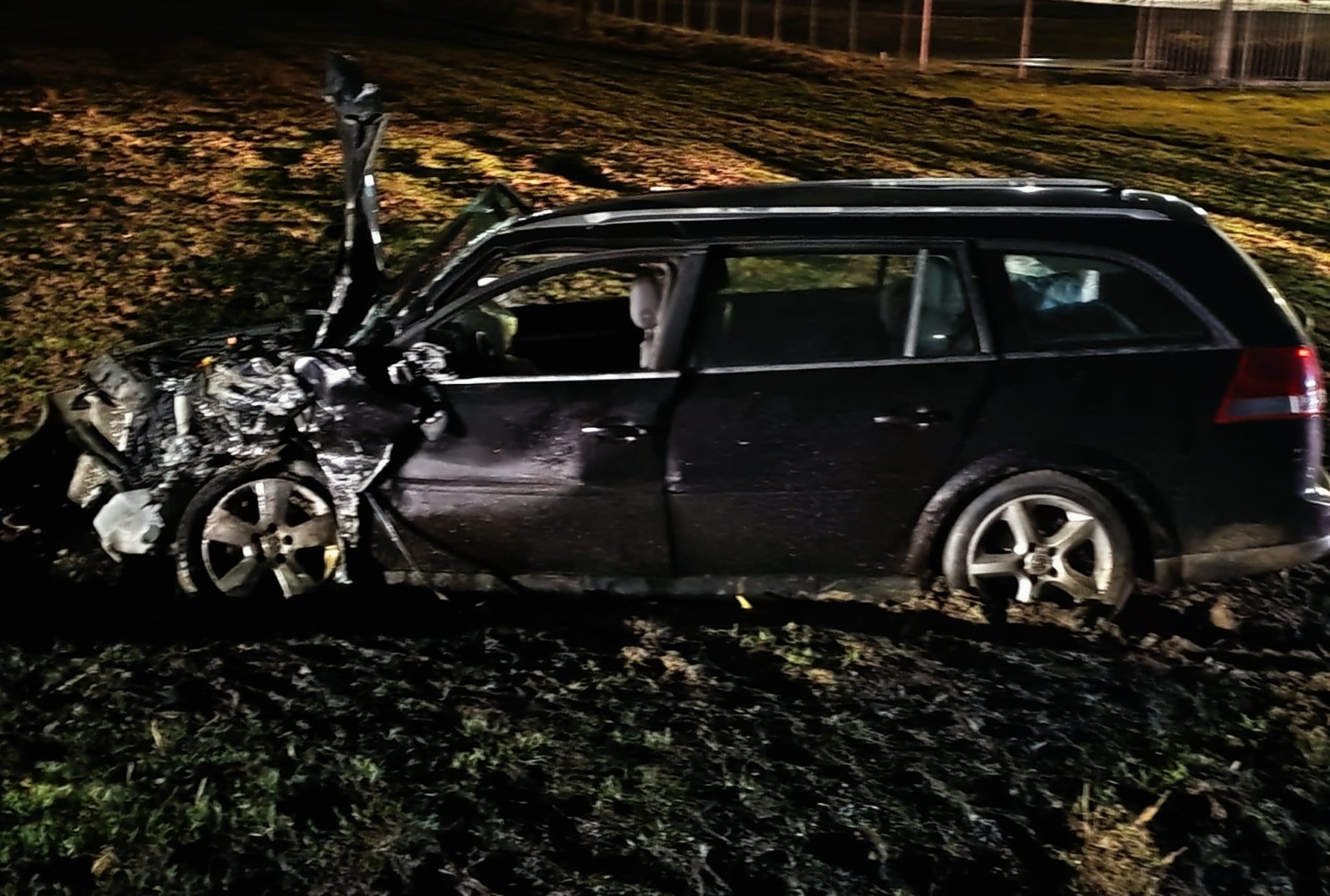 Read more about the article Impact violent pe DN 66, la Băcia: opt persoane rănite