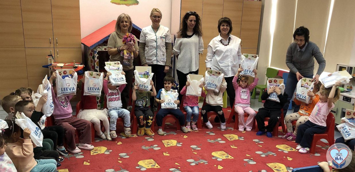 Read more about the article DAS Deva: Fifi, Microbul Poznaș și alimentația sănătoasă – o poveste educativă pentru preșcolarii de la Liceul de Arte