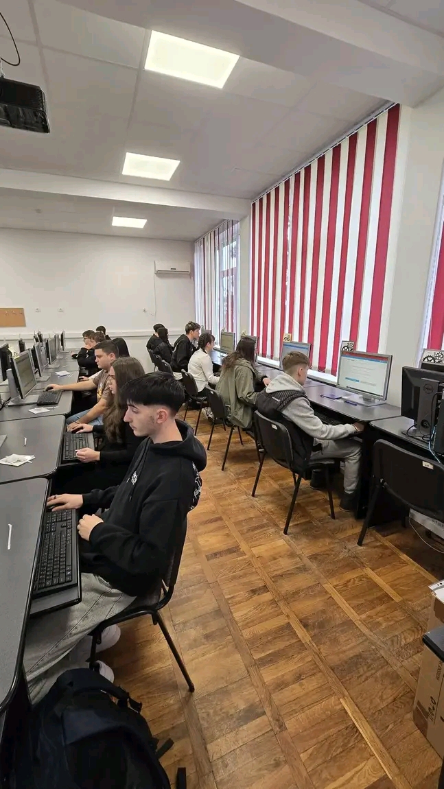 Read more about the article Etapa județeană a concursului „Știu și aplic” a evidențiat implicarea și competența elevilor hunedoreni