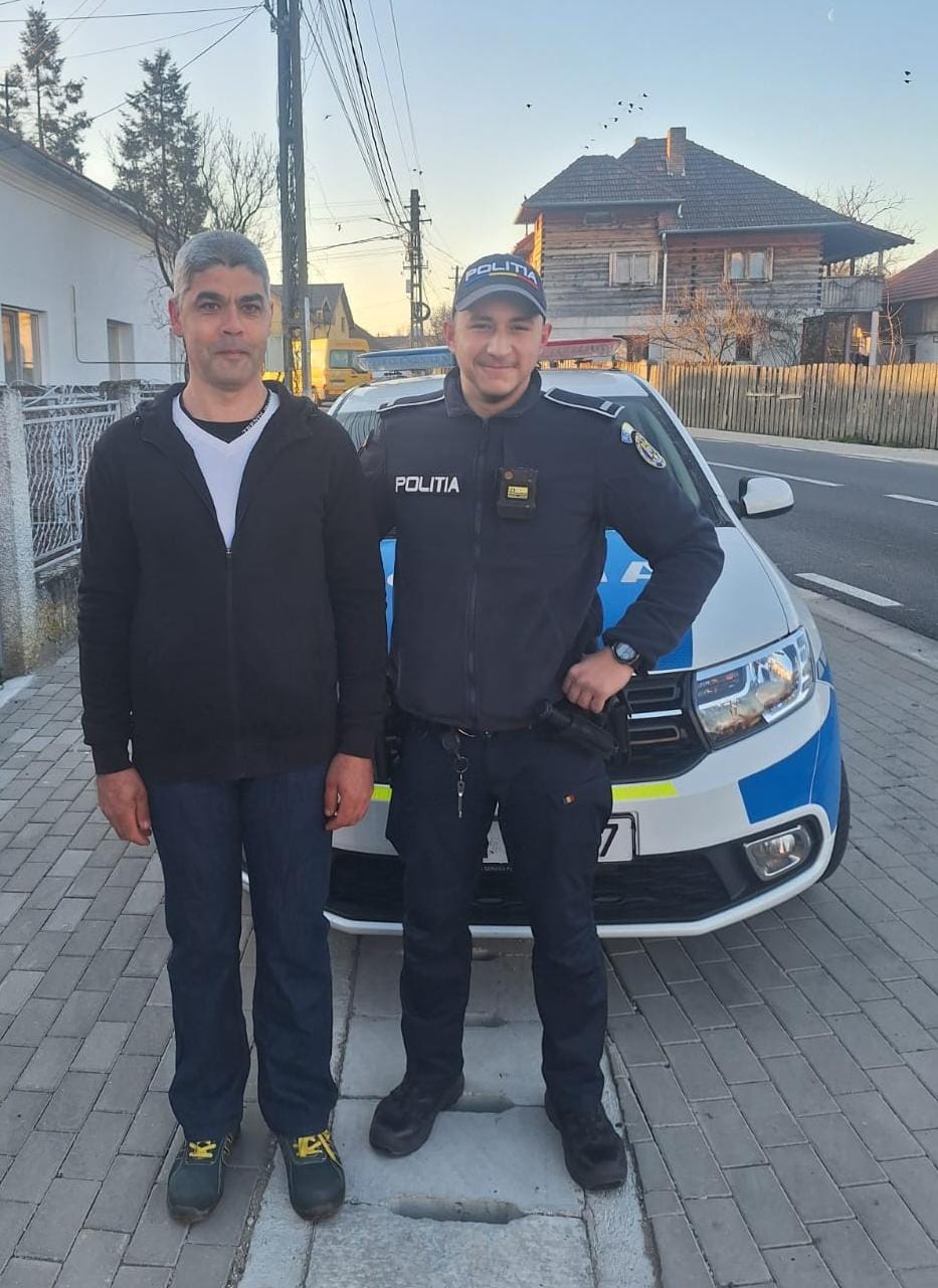 Read more about the article Un gest de onestitate care merită apreciat – exemplu de spirit civic în județul Hunedoara