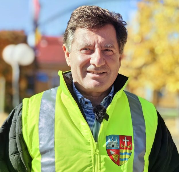 Read more about the article ARAD: Proiectul „Prima conectare la sistemul public de alimentare cu apă și/sau canalizare” a intrat în faza de execuție a lucrărilor