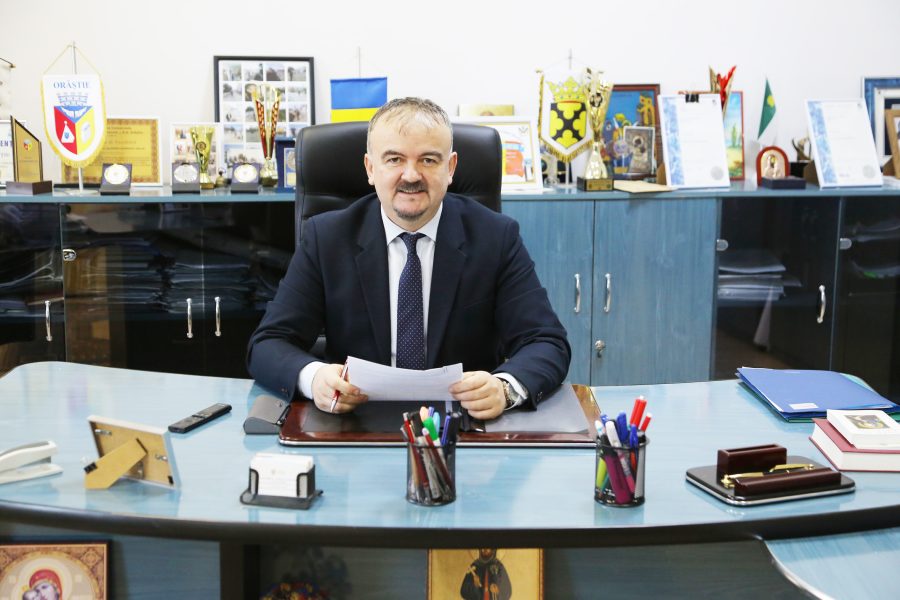 Read more about the article La Orăștie noi dotări în sprijinul unităților de învățământ