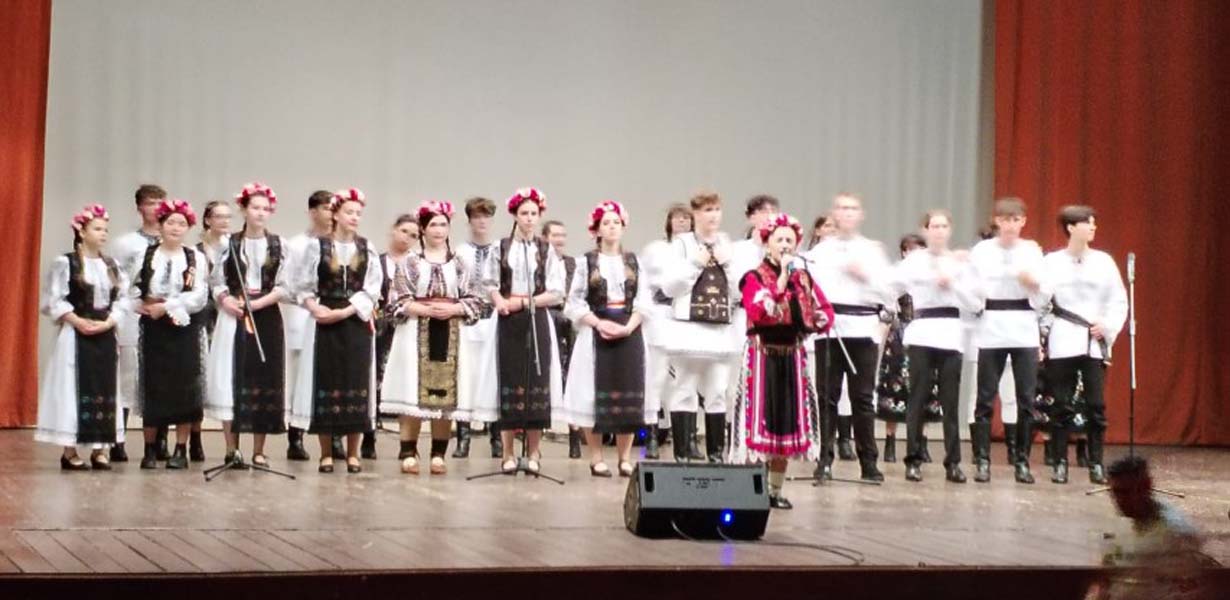 Read more about the article Emoţie, tradiţie şi multiculturalitate la Deva