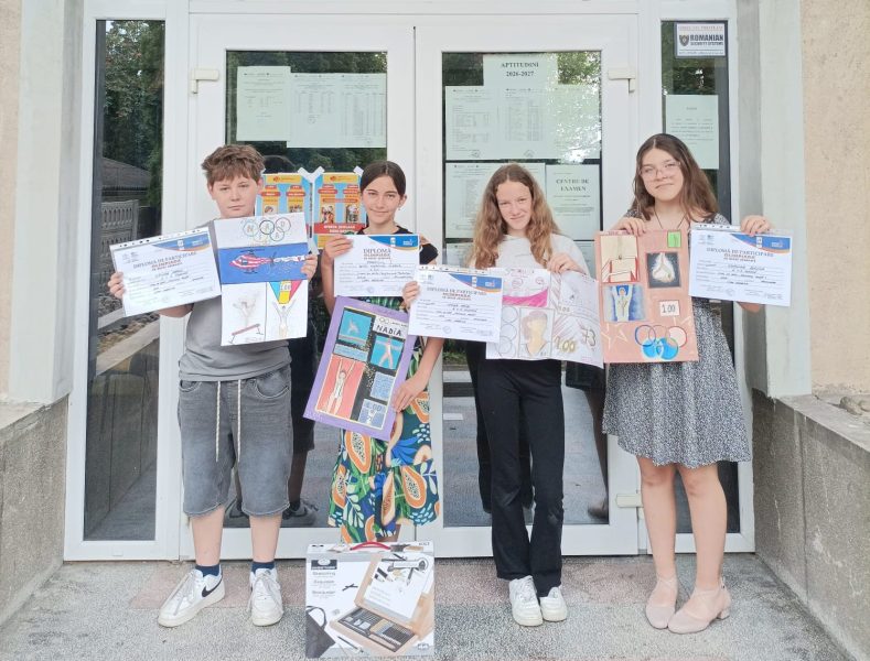 Read more about the article Excelență prin artă: Elevii Liceului de Arte „Sigismund Toduță” din Deva, premiați la concursuri județene și naționale