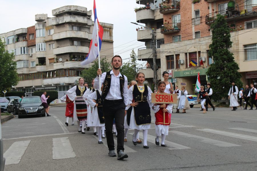 Read more about the article Restricții de circulație la Deva în perioada Festivalului Internațional de Folclor ,,Carpatica”