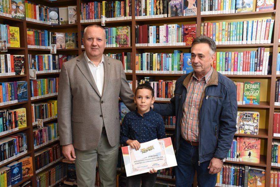 Read more about the article Premiul pentru excelenţă – Cel mai fidel cititor